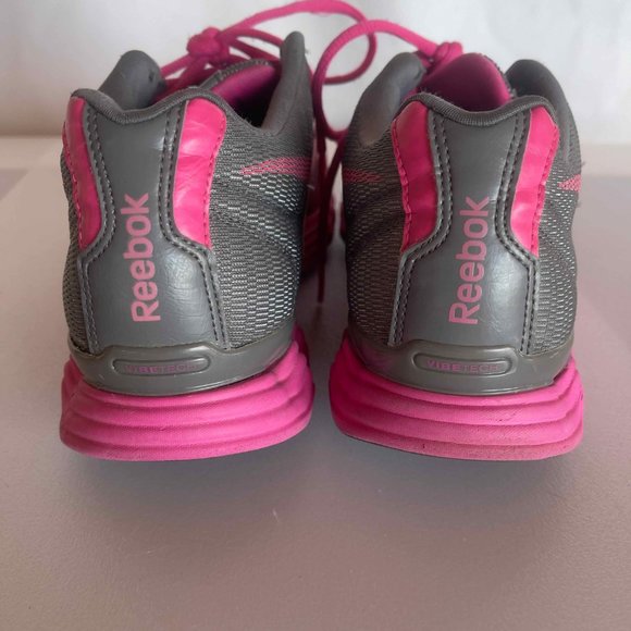 Reebok Vibetch Running Shoes - Picture 2 of 8